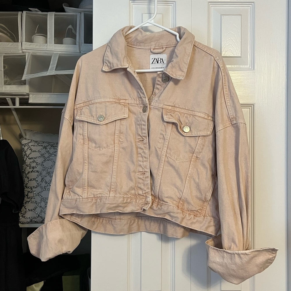 Zara Women's Pink Cropped Denim Jacket - Picture 2 of 4